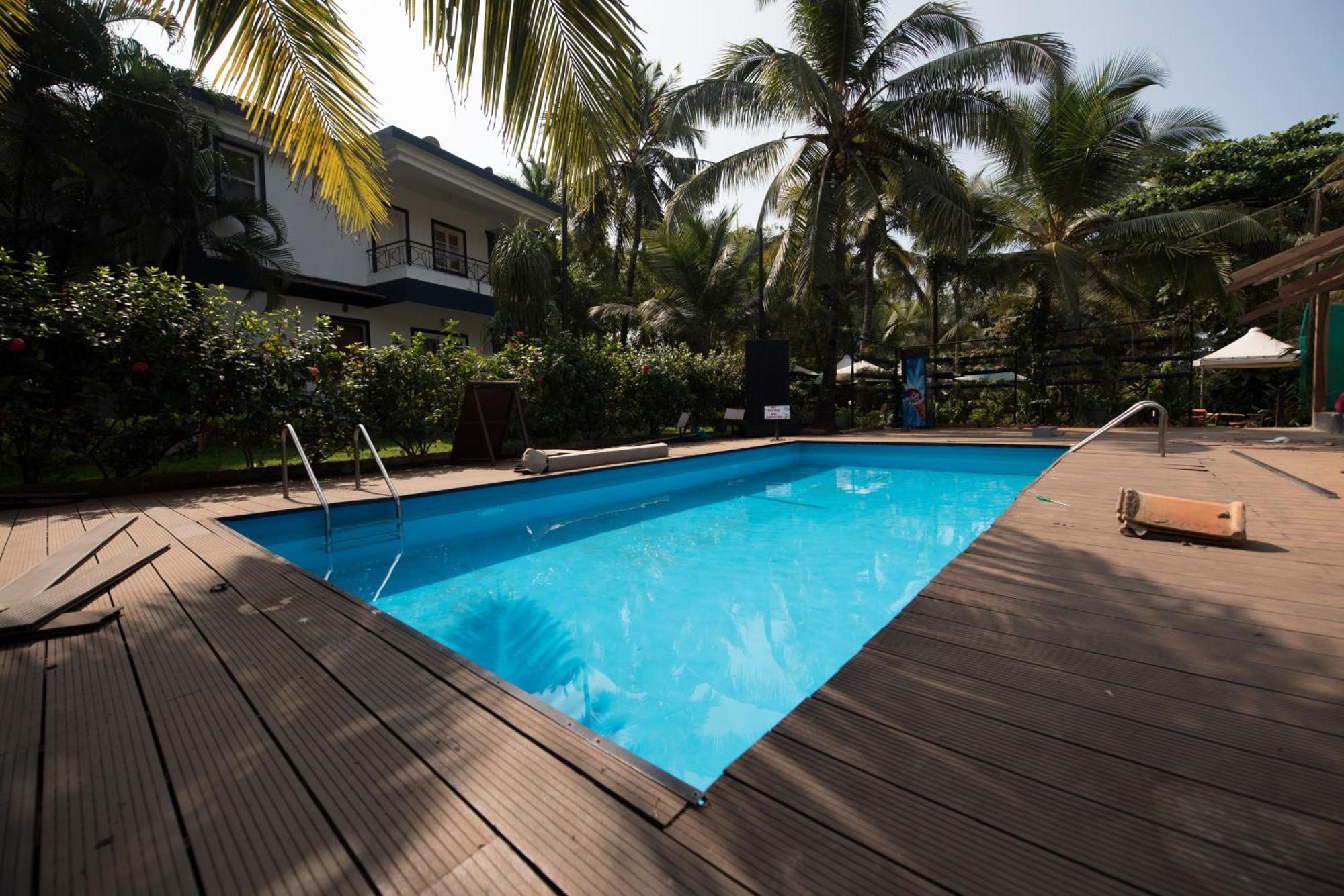 2 Bedroom Apartment In Resort On Candolim Beach Baga