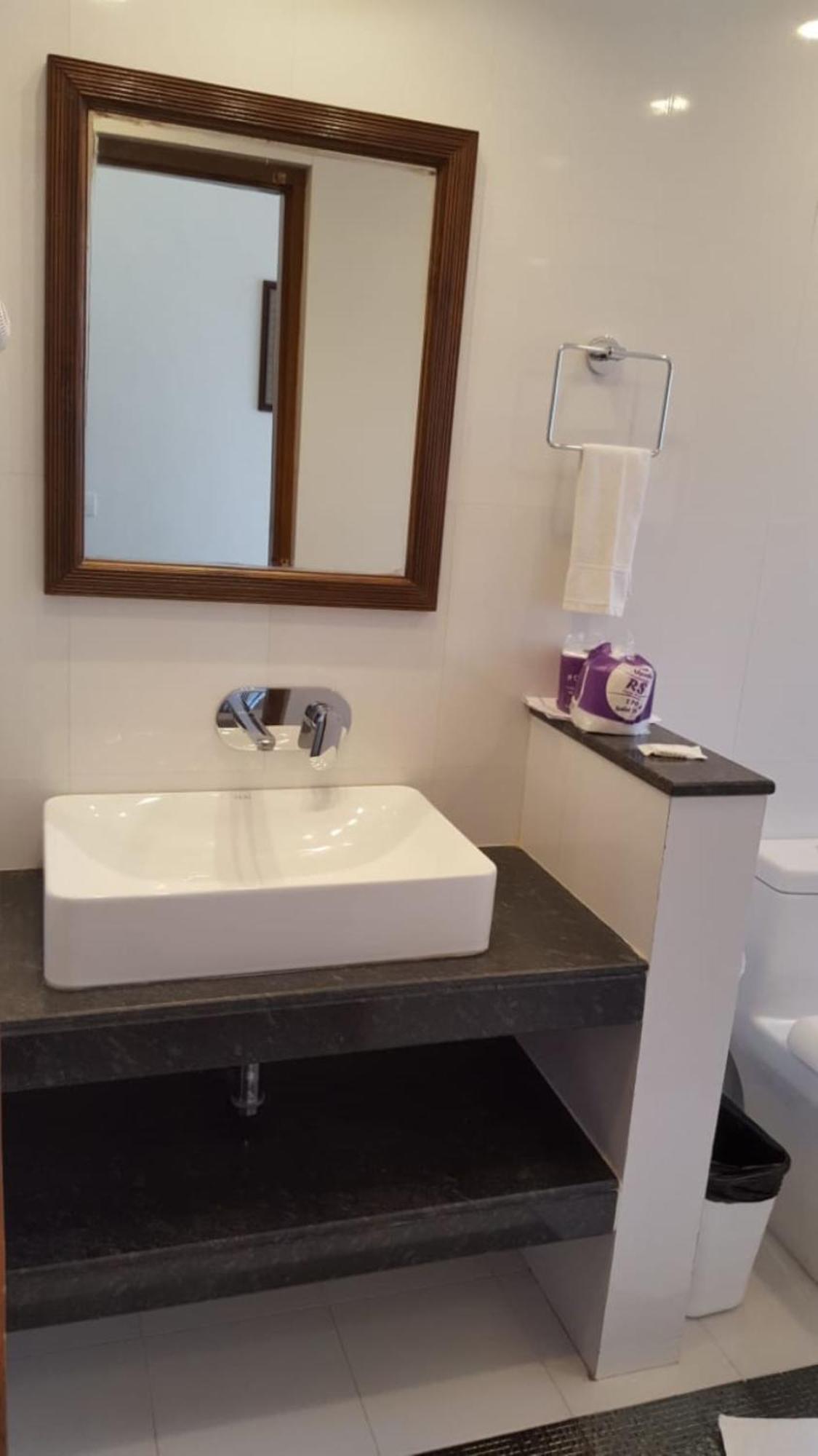 अपार्टमेंट 2 Bedroom Apartment In Resort On Candolim Beach Baga