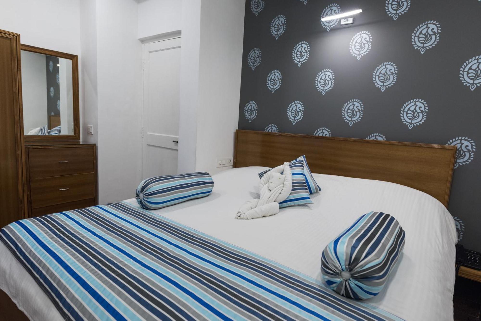 2 Bedroom Apartment In Resort On Candolim Beach *